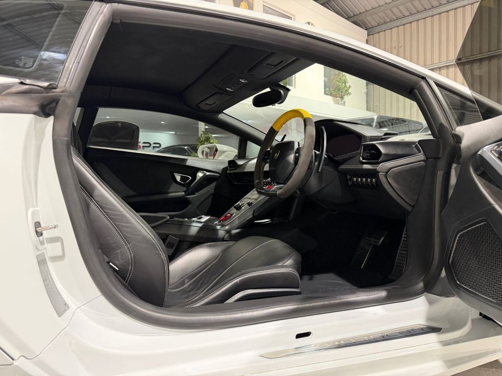 Used Lamborghini Huracan 2014 for sale - 77592247: Photo 39