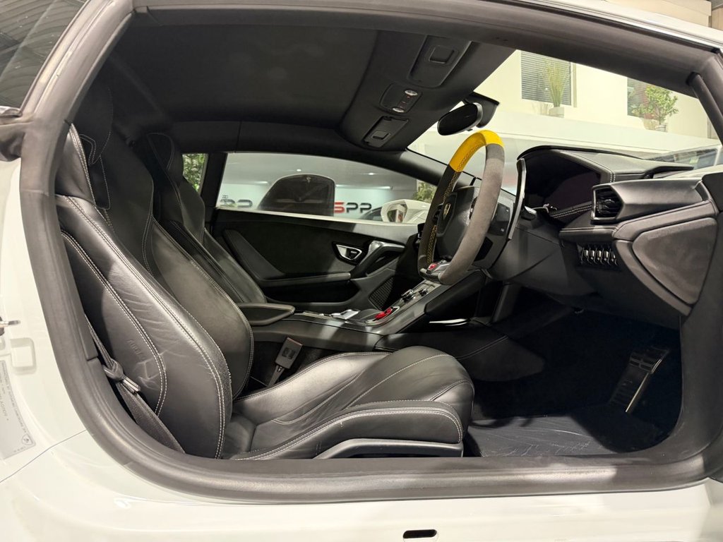 Used Lamborghini Huracan 2014 for sale - 77592247: Photo 44