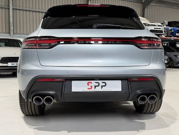 Used Porsche Macan 2023 for sale - 79046033: Photo