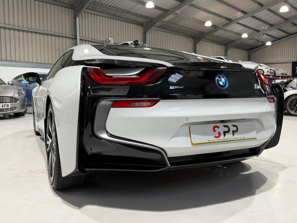 Used BMW i8 2016 for sale - 76333979: Photo 19
