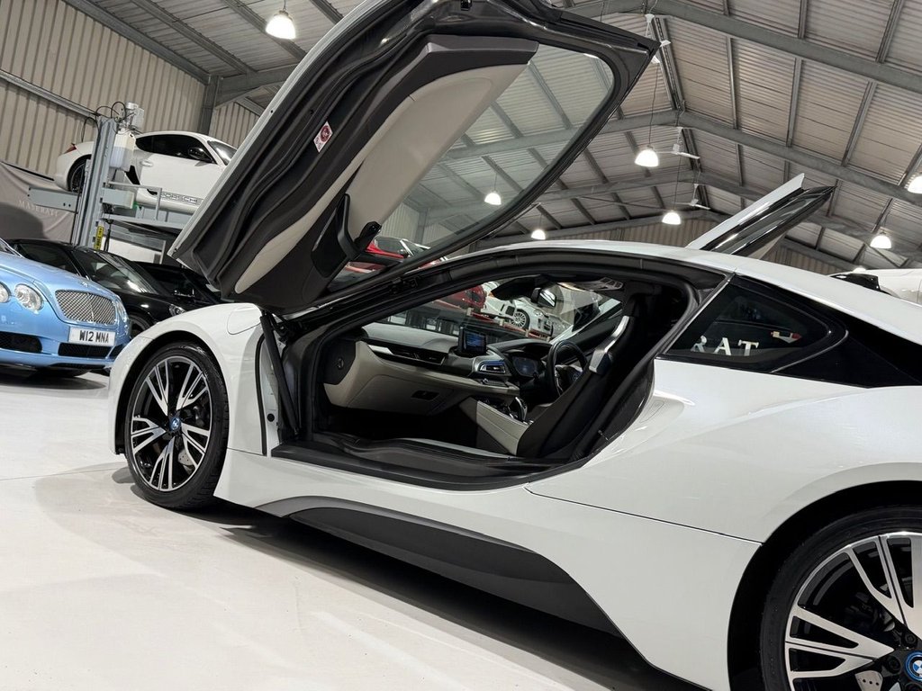 Used BMW i8 2016 for sale - 76333979: Photo 20