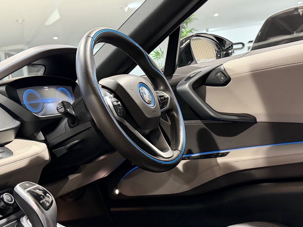 Used BMW i8 2016 for sale - 76333979: Photo 24