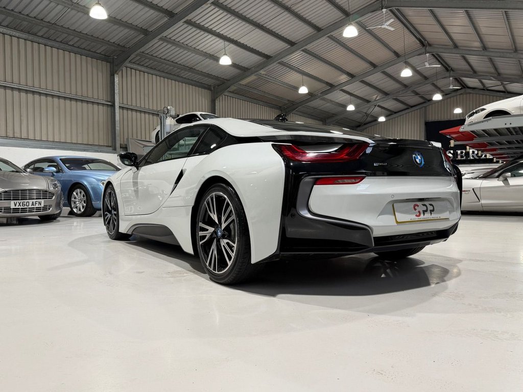 Used BMW i8 2016 for sale - 76333979: Photo 3