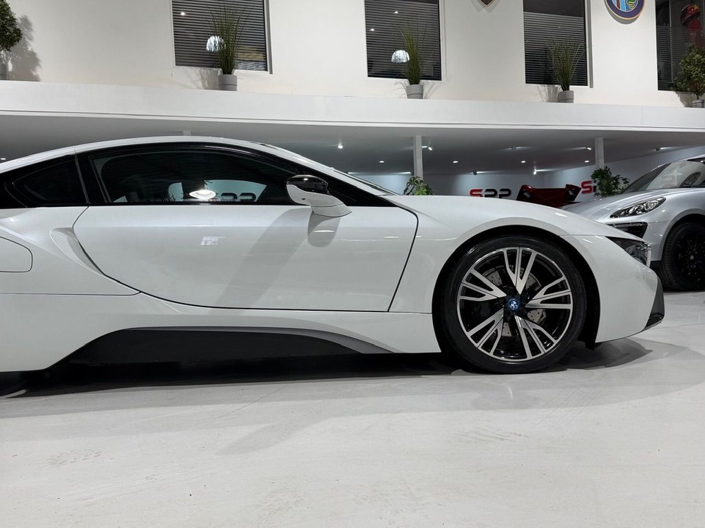 Used BMW i8 2016 for sale - 76333979: Photo 4