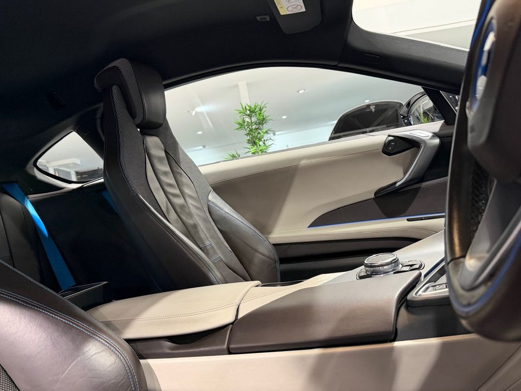Used BMW i8 2016 for sale - 76333979: Photo 49