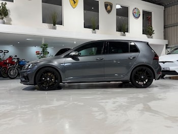 Used Volkswagen Golf 2018 for sale - 77666948: Photo