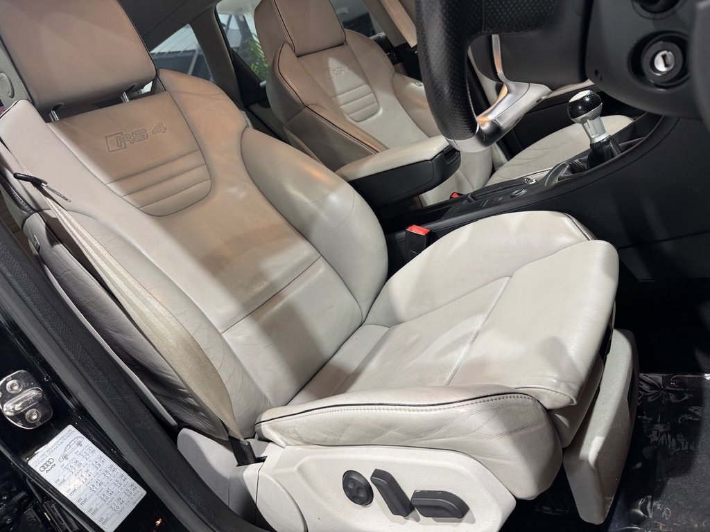 Used Audi RS4 2007 for sale - 77592235: Photo 42