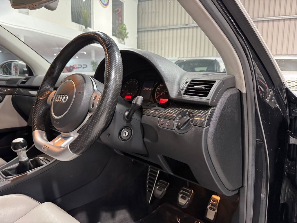 Used Audi RS4 2007 for sale - 77592235: Photo 47