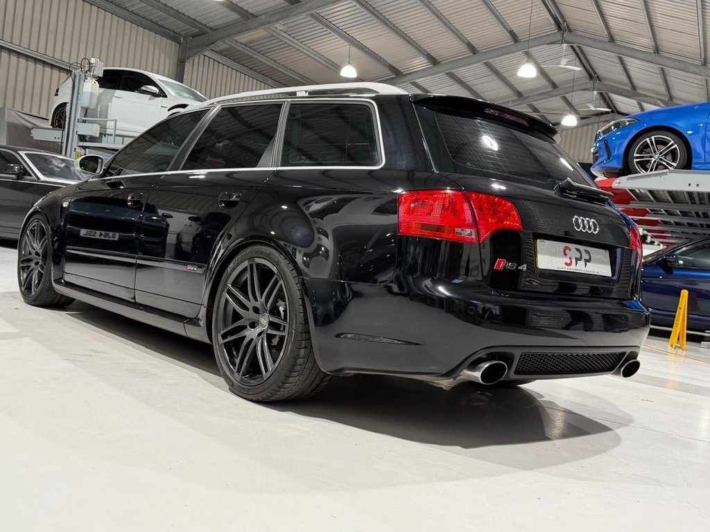 Used Audi RS4 2007 for sale - 77592235: Photo 5