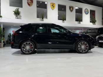 Used Porsche Cayenne 2017 for sale - 74401562: Photo