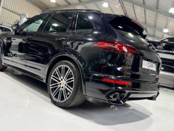 Used Porsche Cayenne 2017 for sale - 74401562: Photo