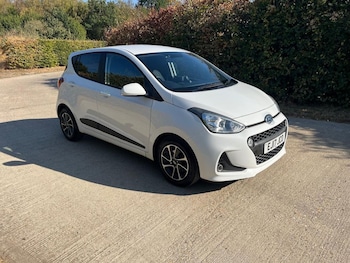 Used Hyundai i10 2017 for sale - 79563004: Photo