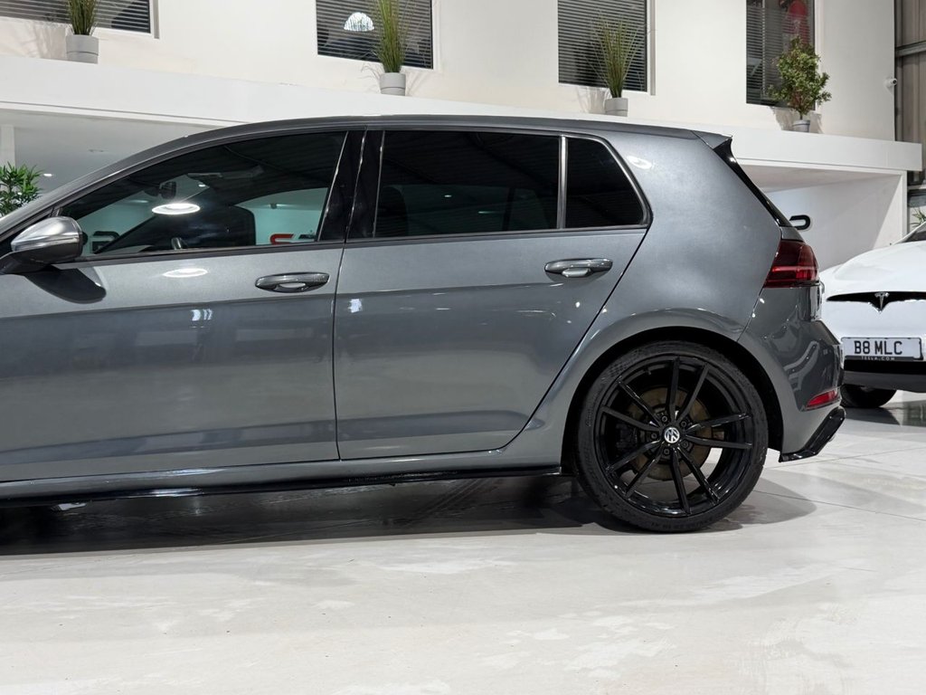 Used Volkswagen Golf 2018 for sale - 77990626: Photo 11