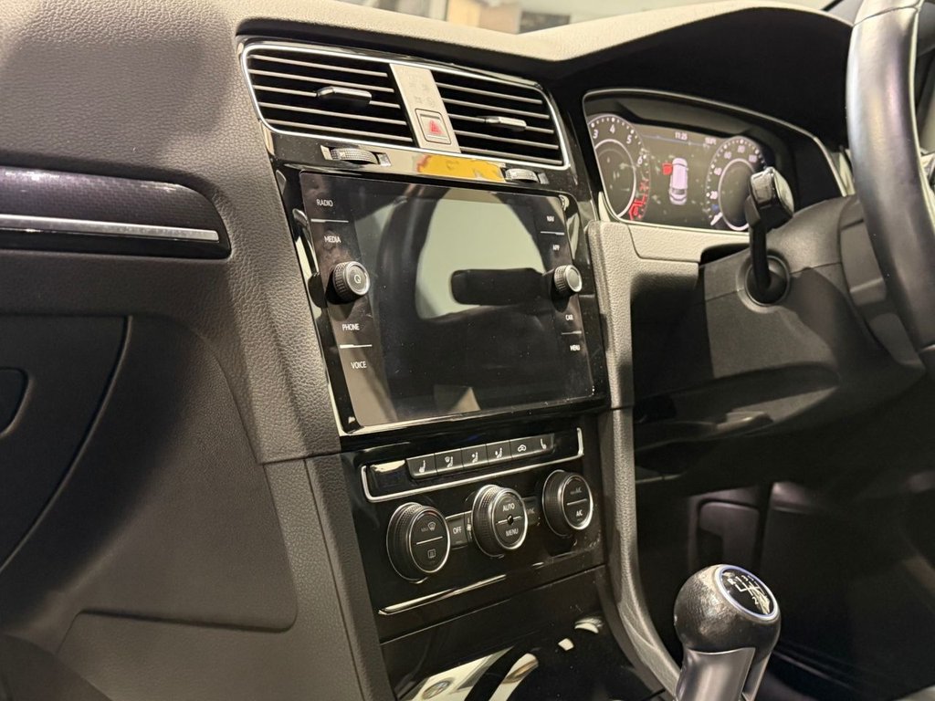 Used Volkswagen Golf 2018 for sale - 77990626: Photo 18