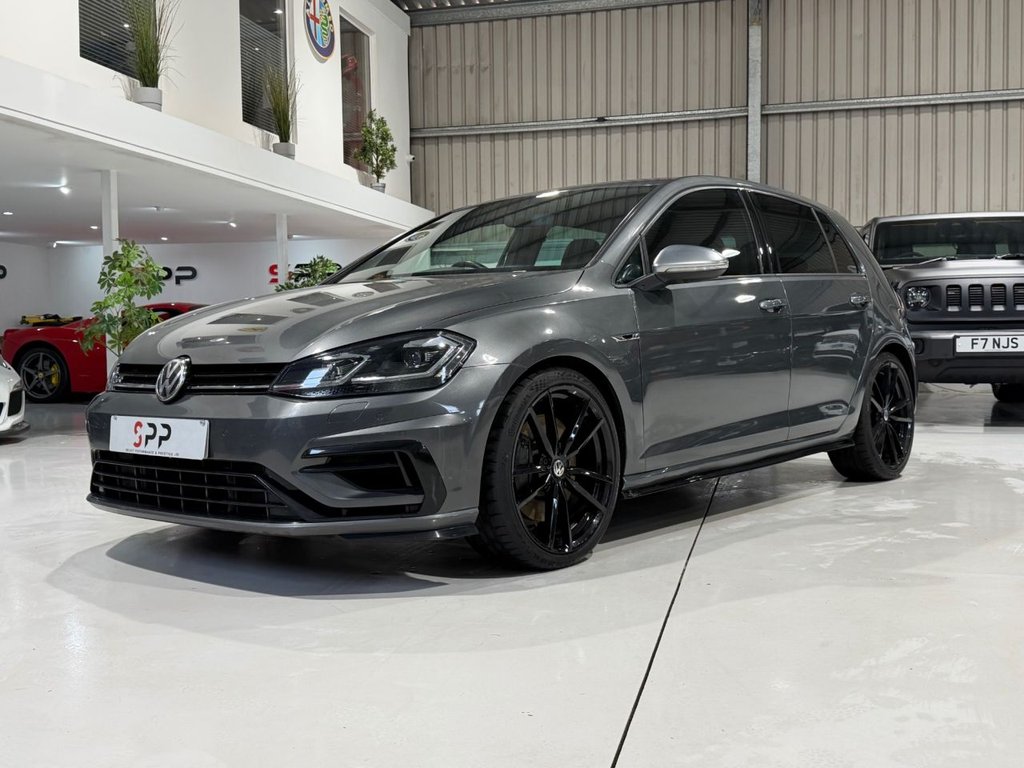 Used Volkswagen Golf 2018 for sale - 77990626: Photo 24