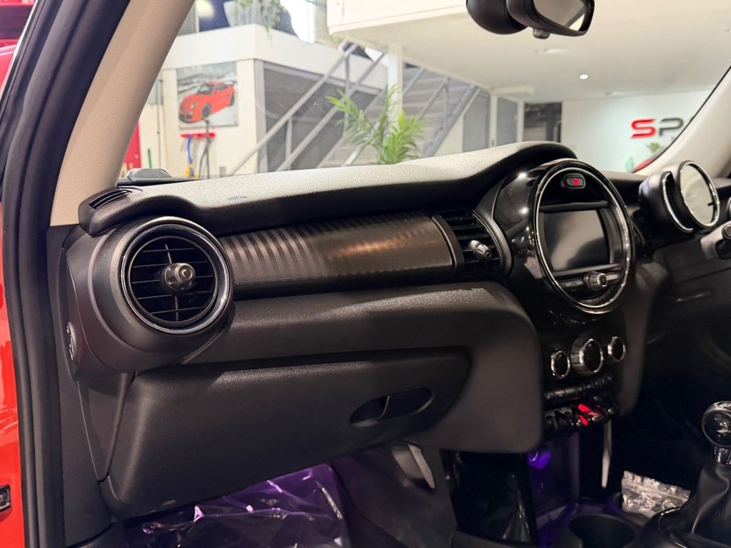 Used MINI Hatch 2018 for sale - 77733901: Photo 19