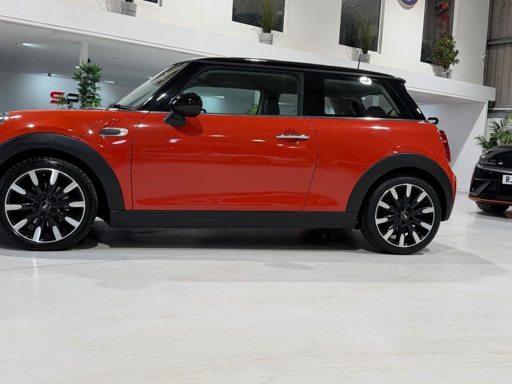 Used MINI Hatch 2018 for sale - 77733901: Photo 27