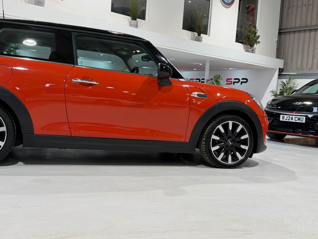 Used MINI Hatch 2018 for sale - 77733901: Photo 31