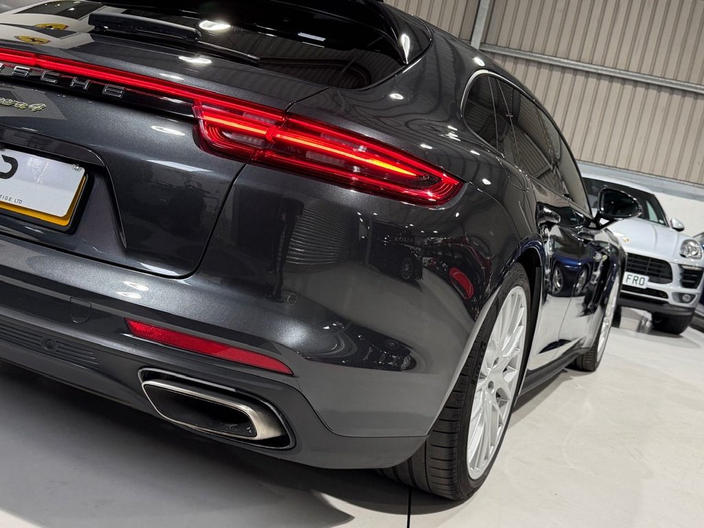 Used Porsche Panamera 2019 for sale - 76047923: Photo 16