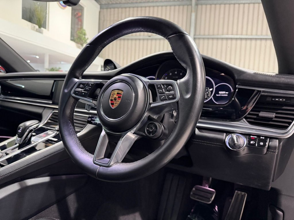 Used Porsche Panamera 2019 for sale - 76047923: Photo 19