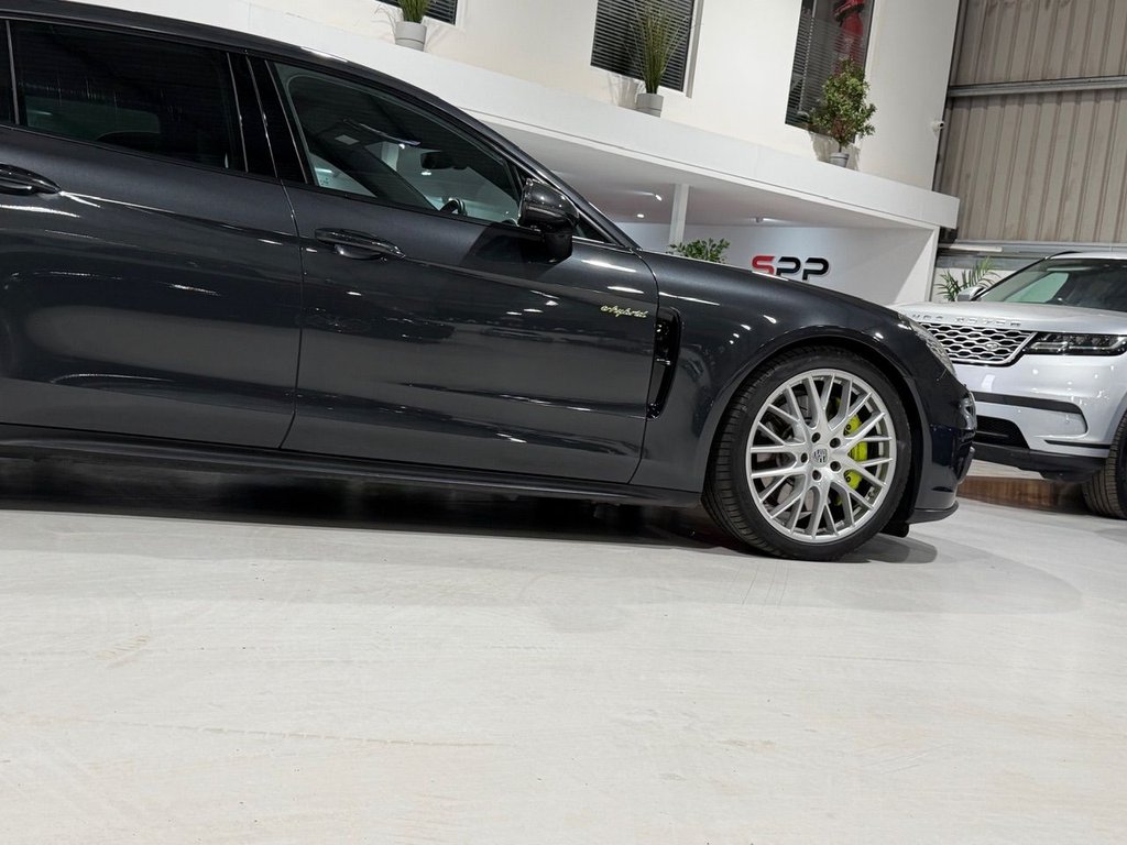 Used Porsche Panamera 2019 for sale - 76047923: Photo 35