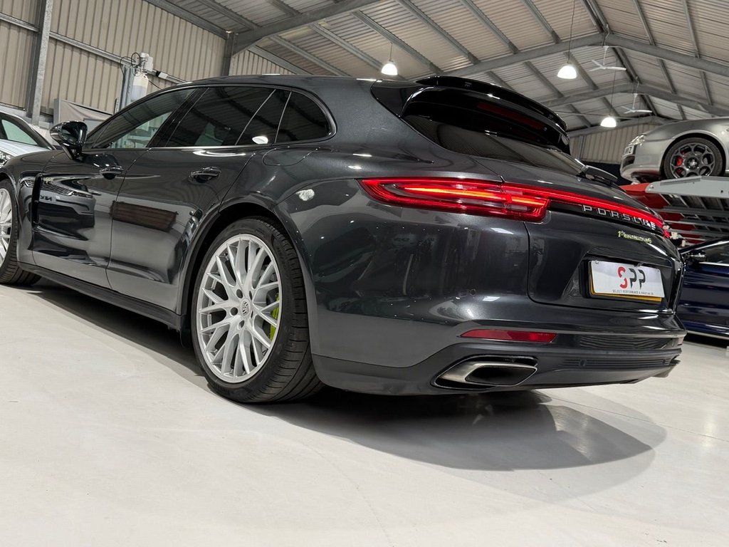 Used Porsche Panamera 2019 for sale - 76047923: Photo 4