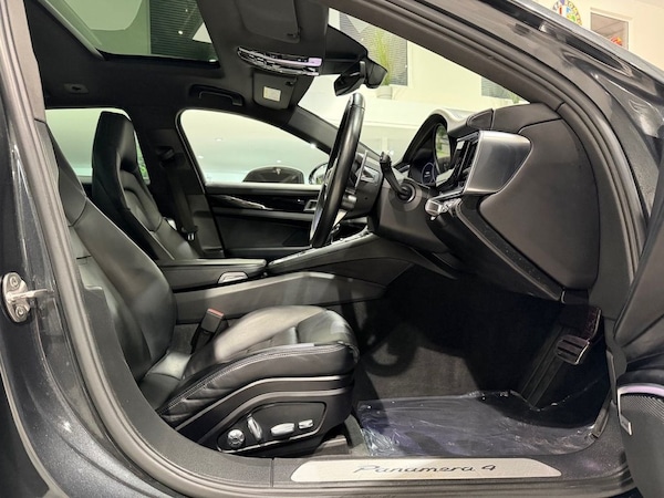 Used Porsche Panamera 2019 for sale - 76047923: Photo 43