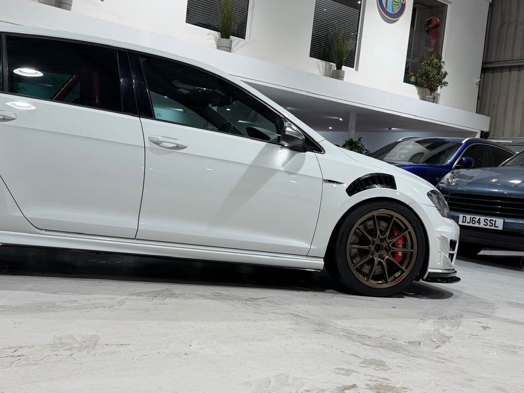 Used Volkswagen Golf 2015 for sale - 77835184: Photo 42