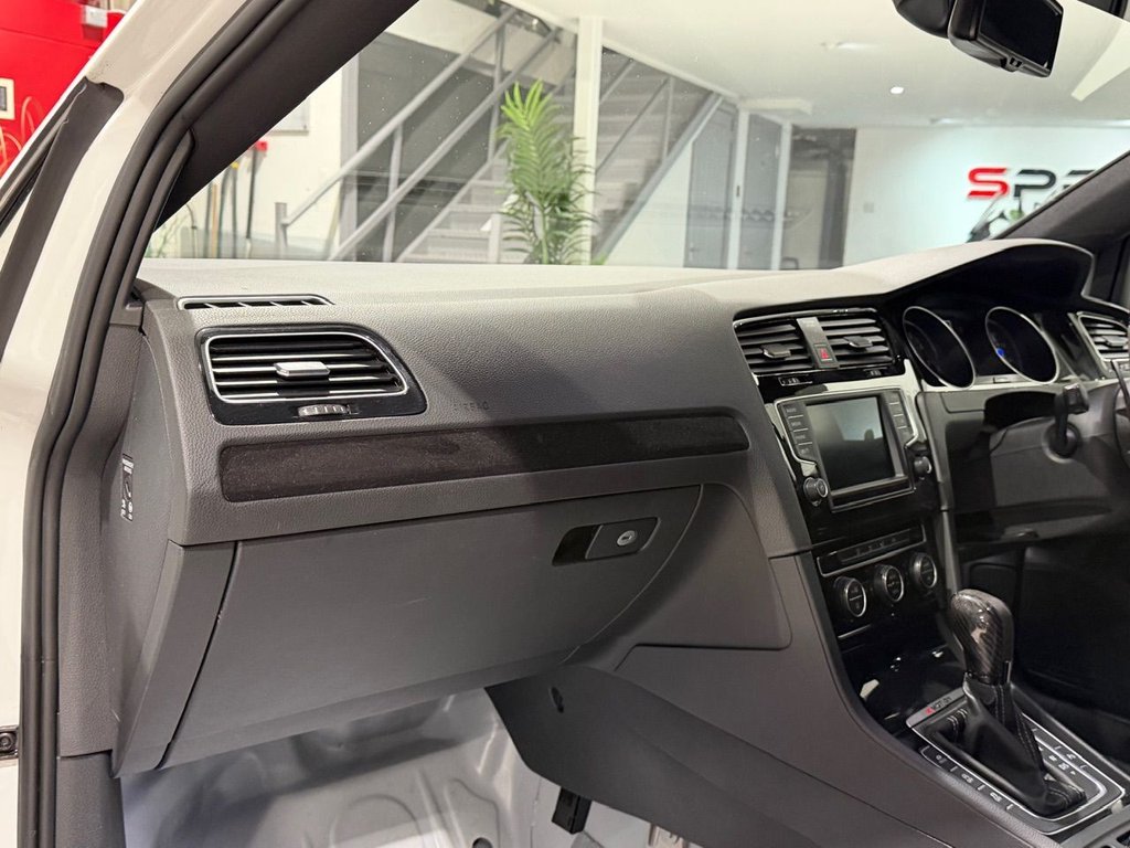 Used Volkswagen Golf 2015 for sale - 77835184: Photo 46