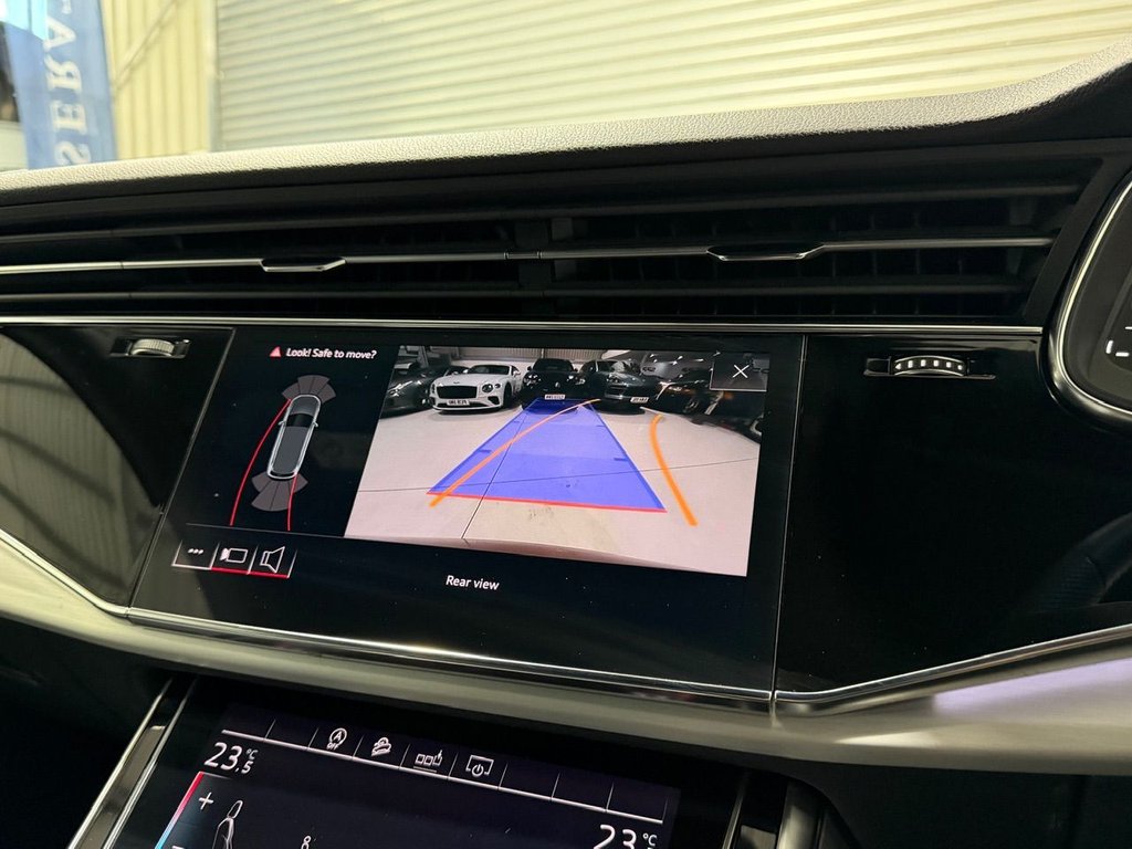 Used Audi Q7 2021 for sale - 77048871: Photo 19