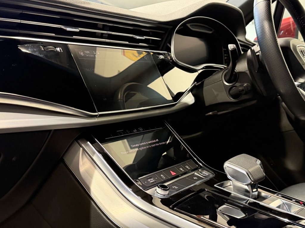 Used Audi Q7 2021 for sale - 77048871: Photo 45