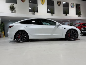 Used Tesla Model 3 2020 for sale - 77642284: Photo