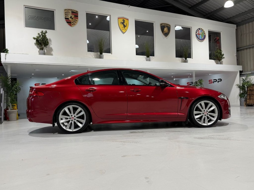 Used Jaguar XF 2013 for sale - 77780216: Photo 2