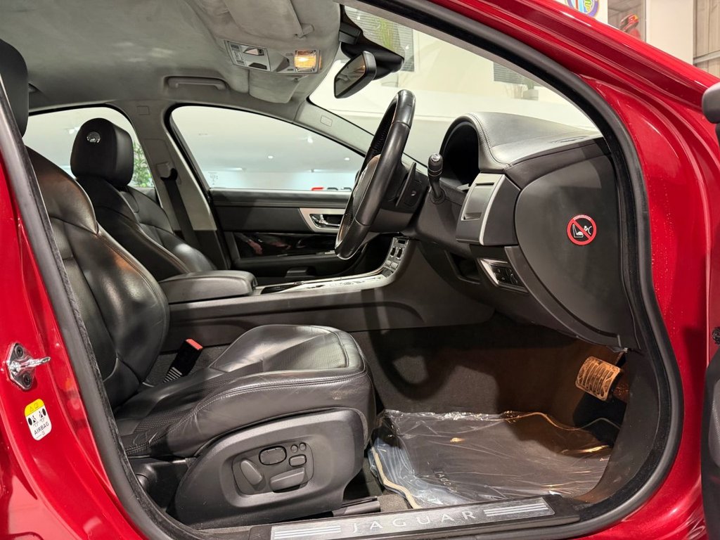Used Jaguar XF 2013 for sale - 77780216: Photo 41