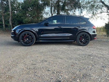 Used Porsche Cayenne 2012 for sale - 79563002: Photo