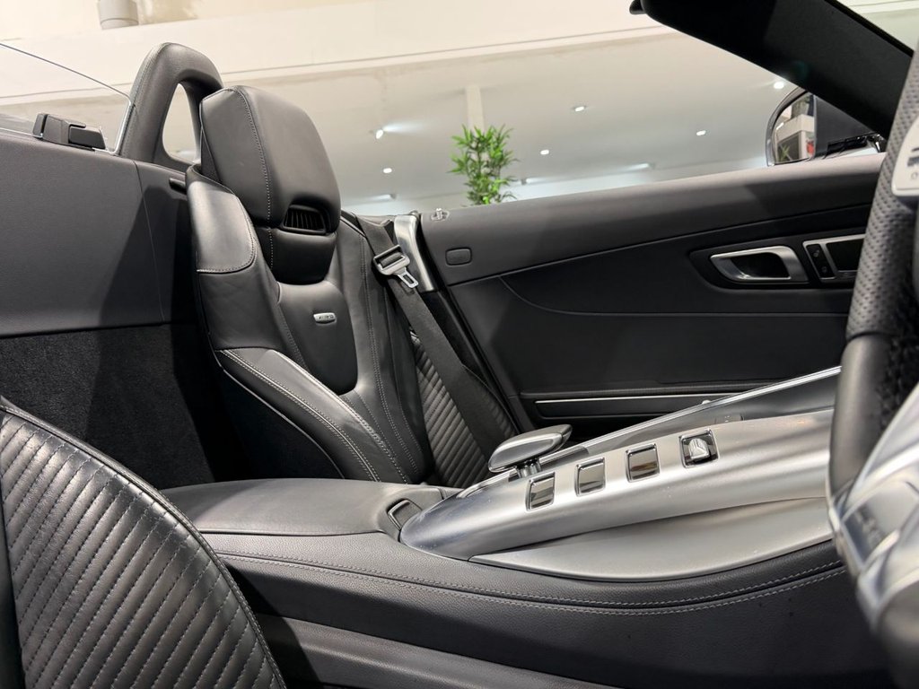 Used Mercedes-Benz AMG GT 2019 for sale - 78181829: Photo 43
