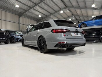 Used Audi RS4 Avant 2023 for sale - 78863865: Photo