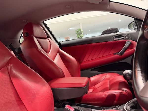 Used Alfa Romeo GT 2005 for sale - 76210545: Photo 36