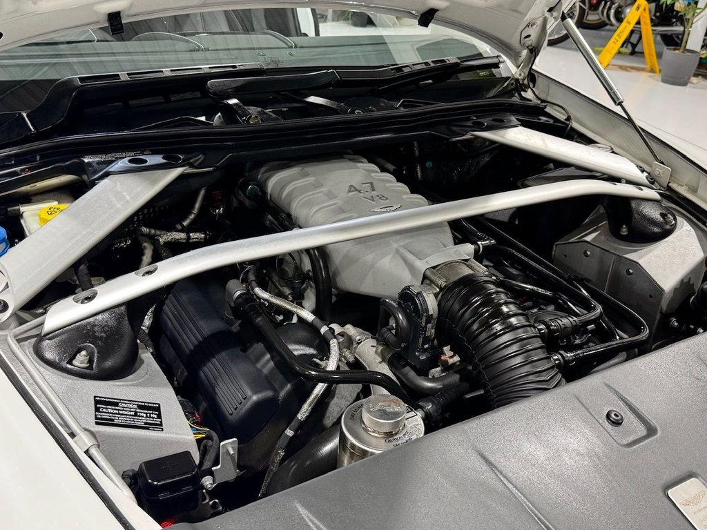 Used Aston Martin Vantage 2013 for sale - 77953286: Photo 13