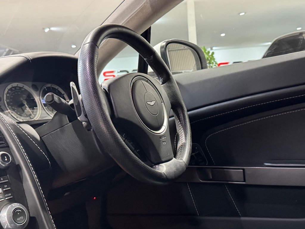 Used Aston Martin Vantage 2013 for sale - 77953286: Photo 39