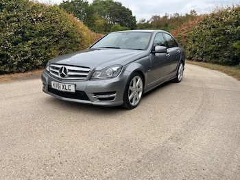Used Mercedes-Benz C Class 2011 for sale - 79843027: Photo