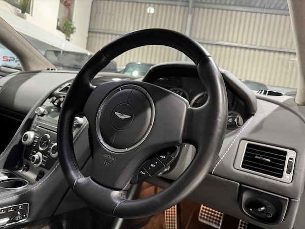 Used Aston Martin Rapide 2010 for sale - 76235851: Photo 16