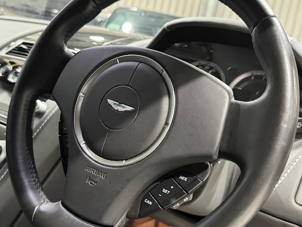 Used Aston Martin Rapide 2010 for sale - 76235851: Photo 26