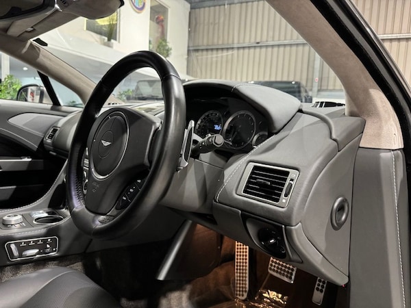Used Aston Martin Rapide 2010 for sale - 76235851: Photo 48