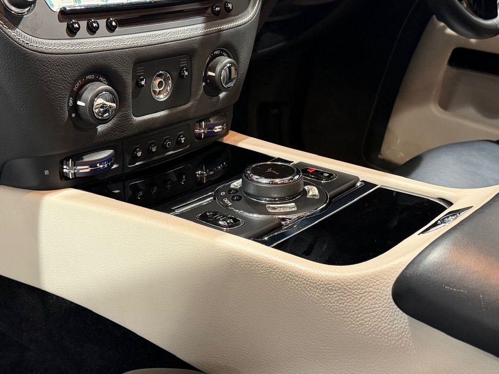 Used Rolls-Royce Ghost 2015 for sale - 77592257: Photo 31