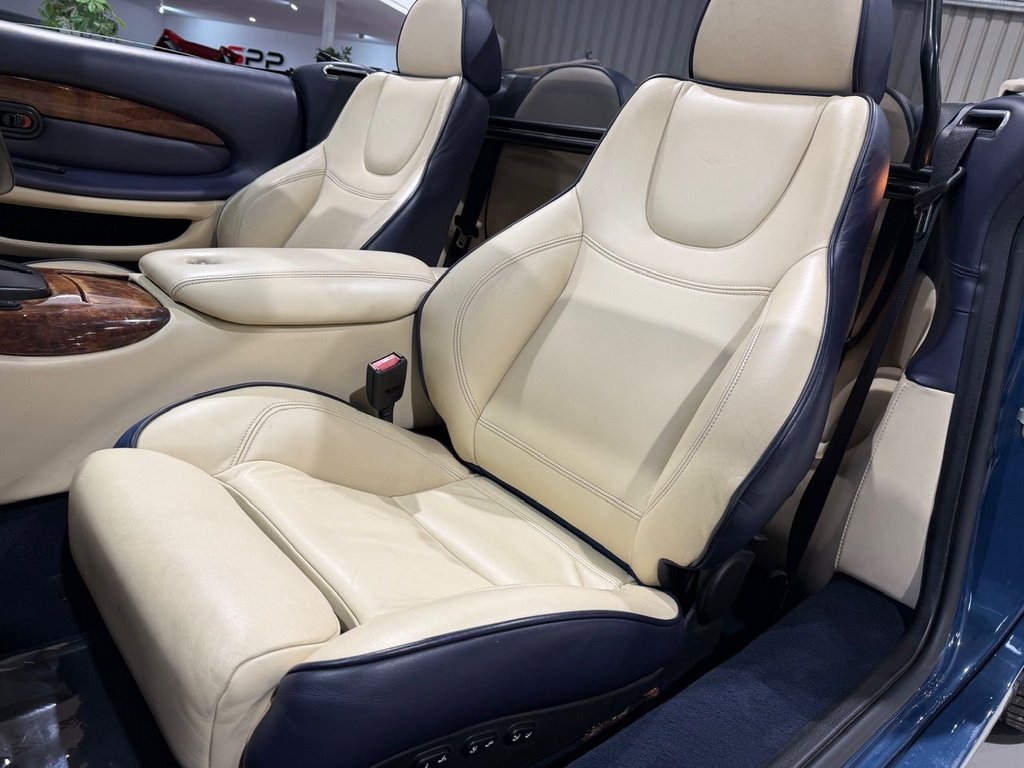 Used Aston Martin DB7 2000 for sale - 77592256: Photo 17