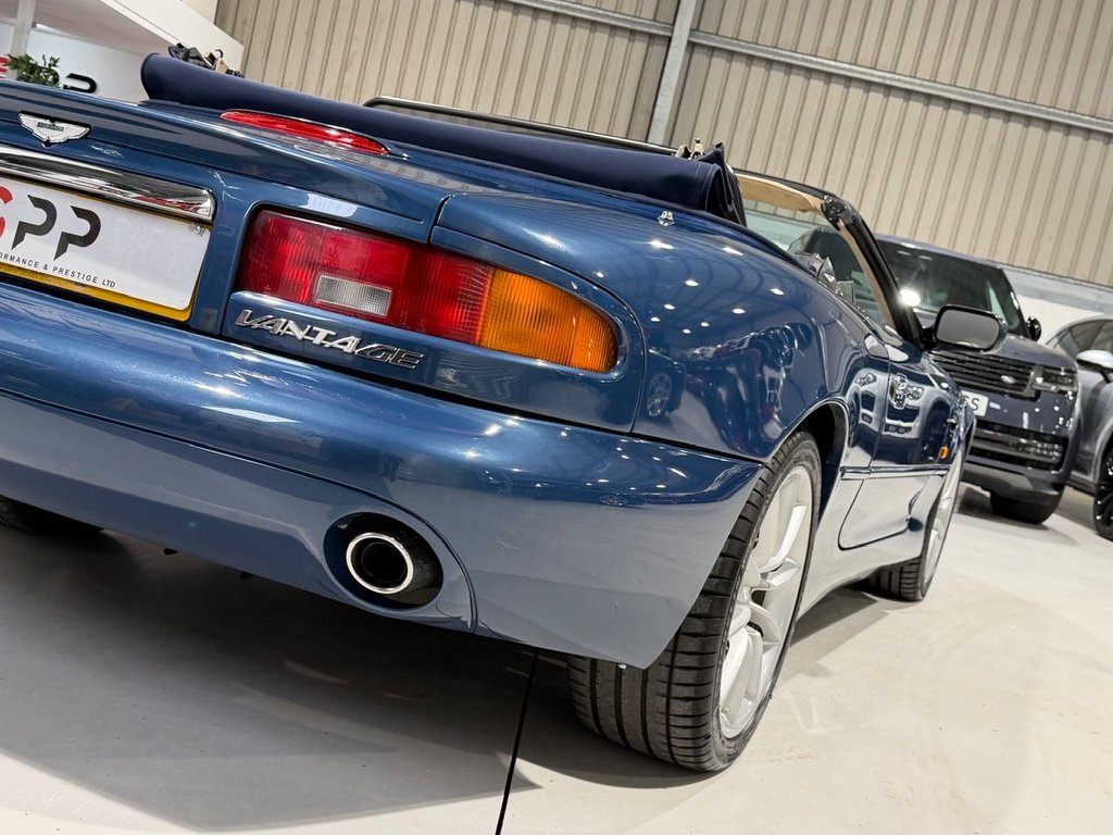 Used Aston Martin DB7 2000 for sale - 77592256: Photo 33