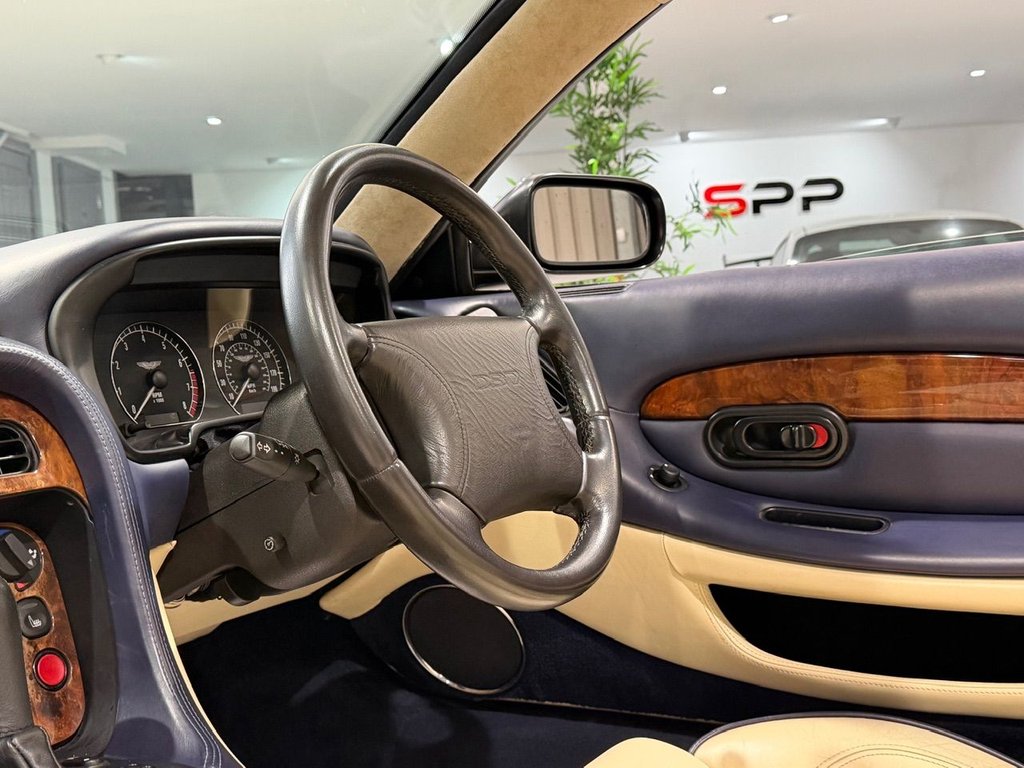 Used Aston Martin DB7 2000 for sale - 77592256: Photo 38