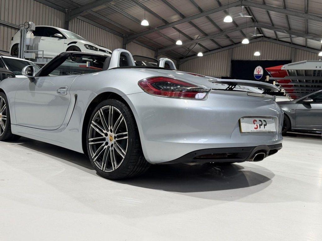 Used Porsche Boxster 2015 for sale - 77680428: Photo 12