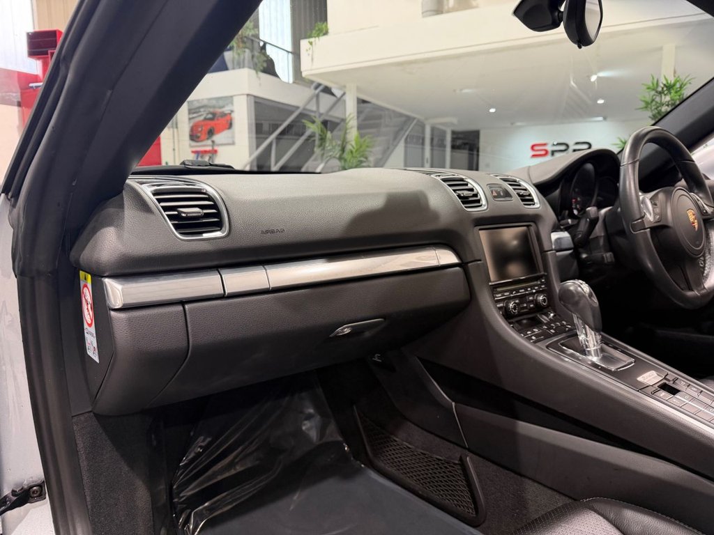 Used Porsche Boxster 2015 for sale - 77680428: Photo 17